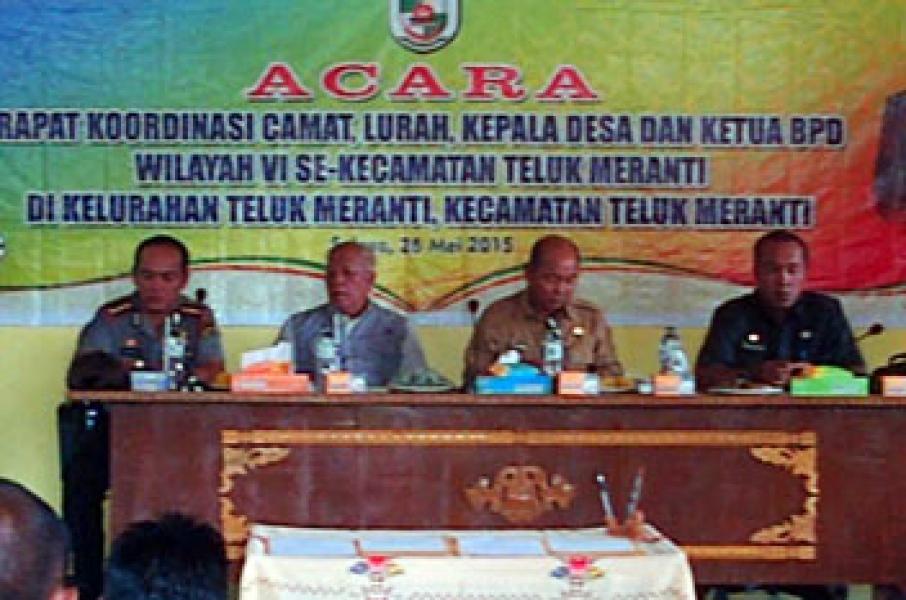 Bupati Jemput Keluhan Warga Teluk Meranti