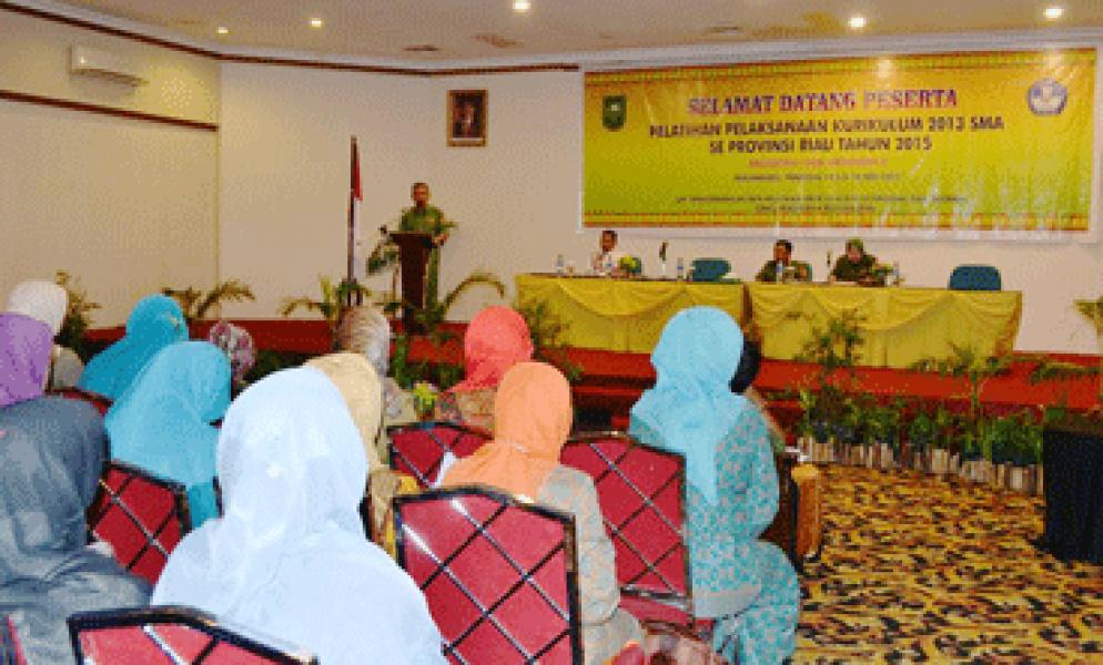 Kadisdik Minta Guru Mendidik Dengan Kasih Sayang