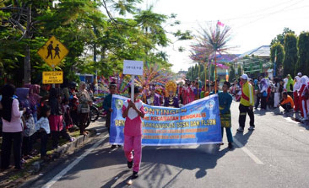 Ribuan Murid SD se Kecamatan Bengkalis Ikuti Lomba Pawai