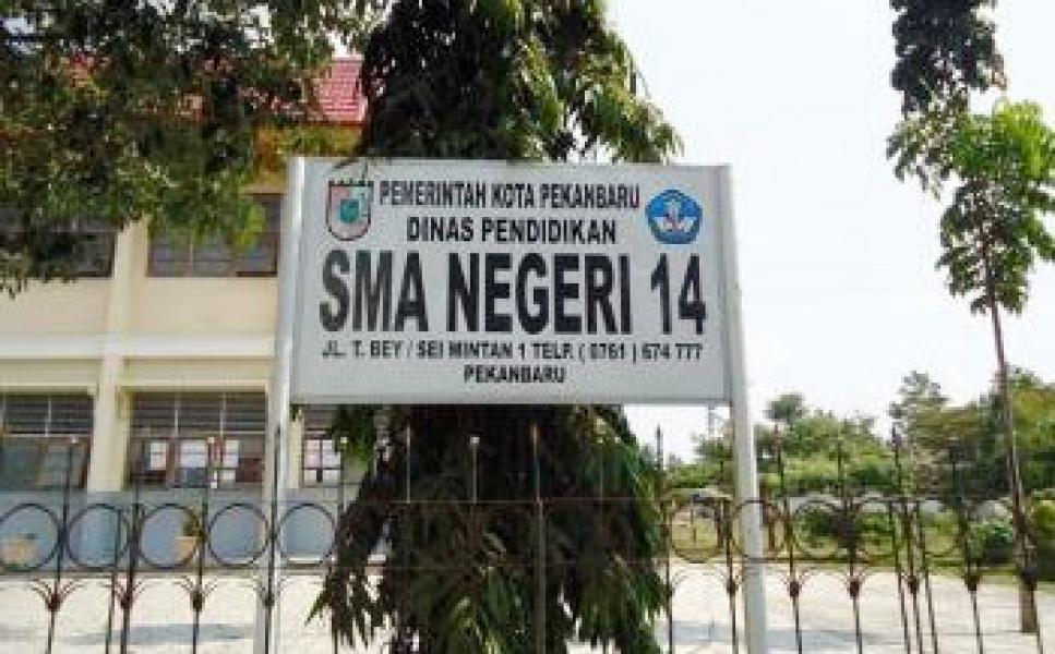 SMAN 14 Raih Nilai UN Terbaik ke Tiga