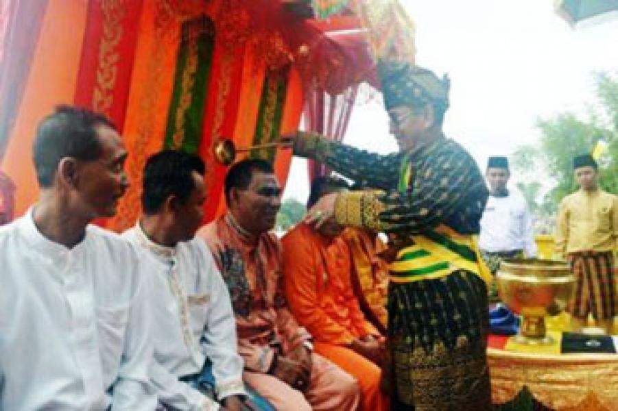 2 Juni 2016, Langgam Gelar Prosesi Adat Mandi Balimau Kasai Potang Maogang