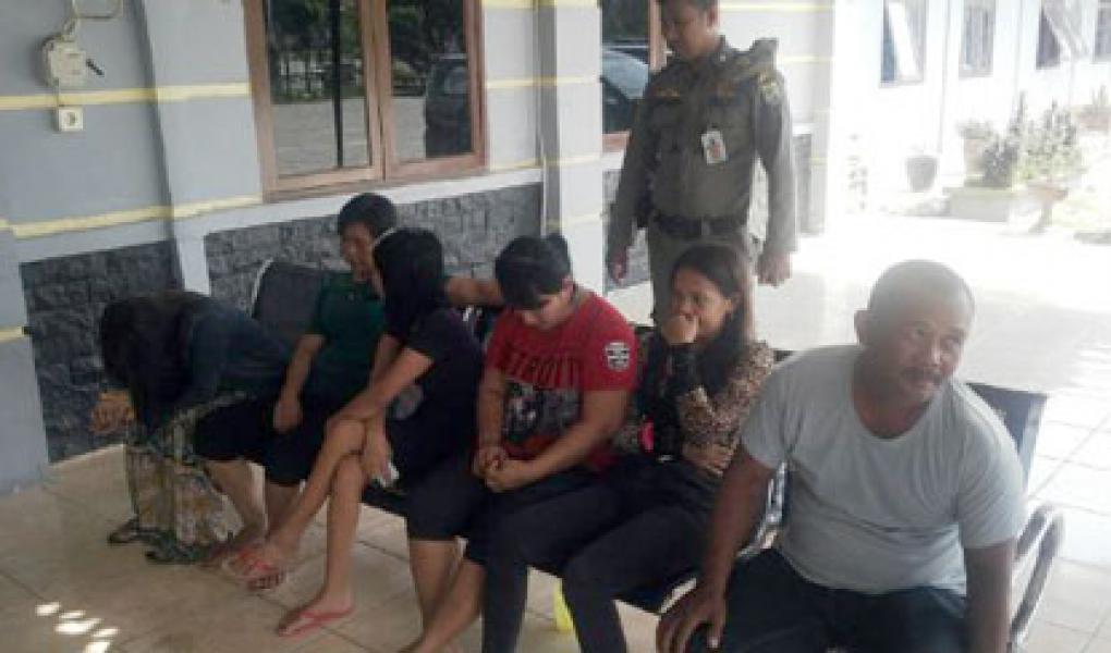5 Wanita dan 1 Pria Terjaring Razia di Panti Pijat KM 2 Pangkalan Kerinci