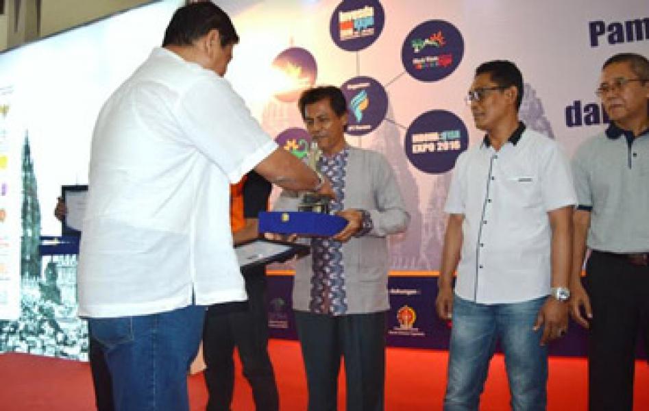 BPMP2T Bengkalis Stand Terbaik I di Invesda Expo 2016 