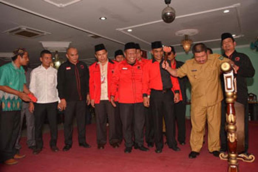 Bupati Amril Buka Rakercab Diperluas DPC PDI-P Bengkalis