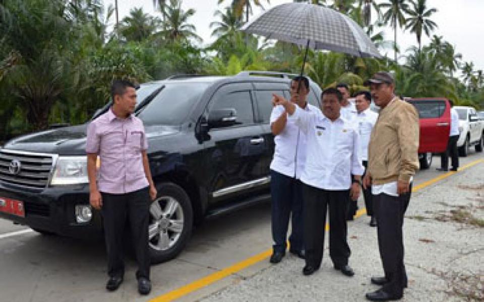 Bupati Amril Sebut Pembangunan Jalan Prioritas Lima Tahun ke Depan