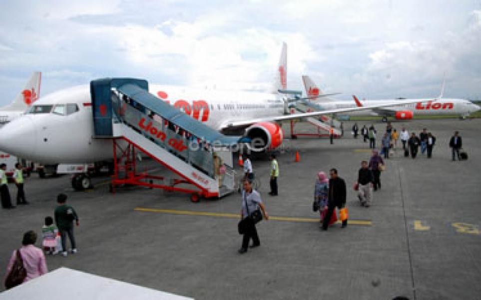Insiden Penumpang Lion Air dan AirAsia Ancam Keamanan Indonesia
