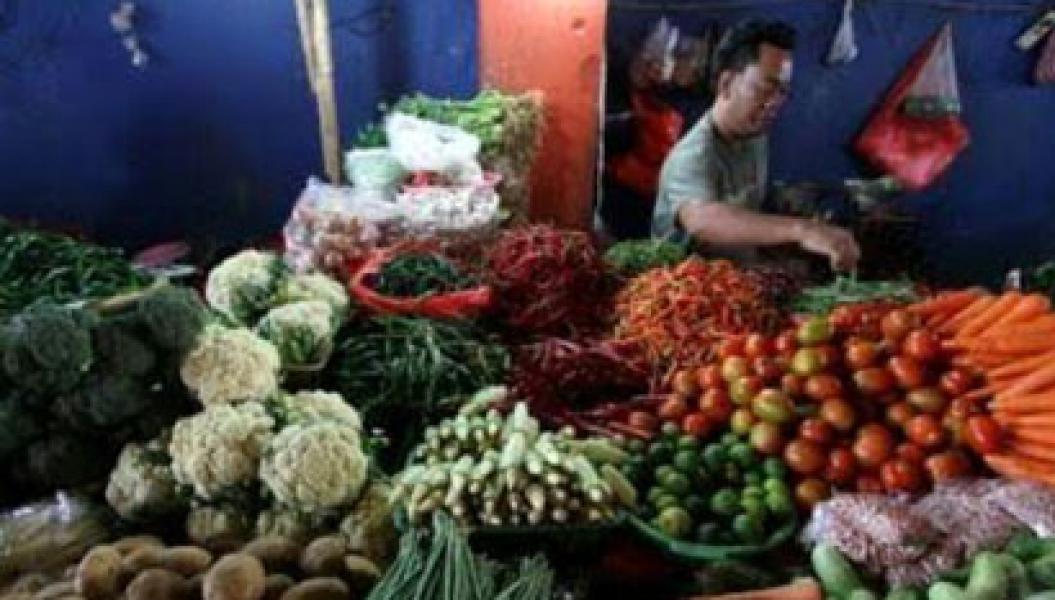 Jelang Ramadhan Harga Cabai dan Daging Alami Kenaikan di Pasar Baru Pakning