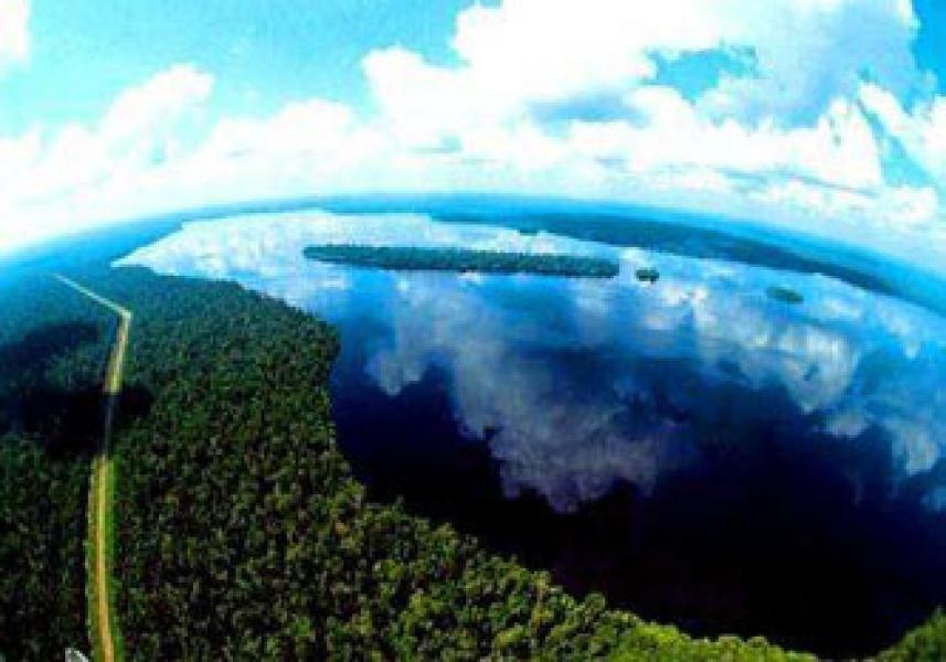 Jokowi Diagendakan Resmikan TN Danau Besar Zamrud Juli Mendatang