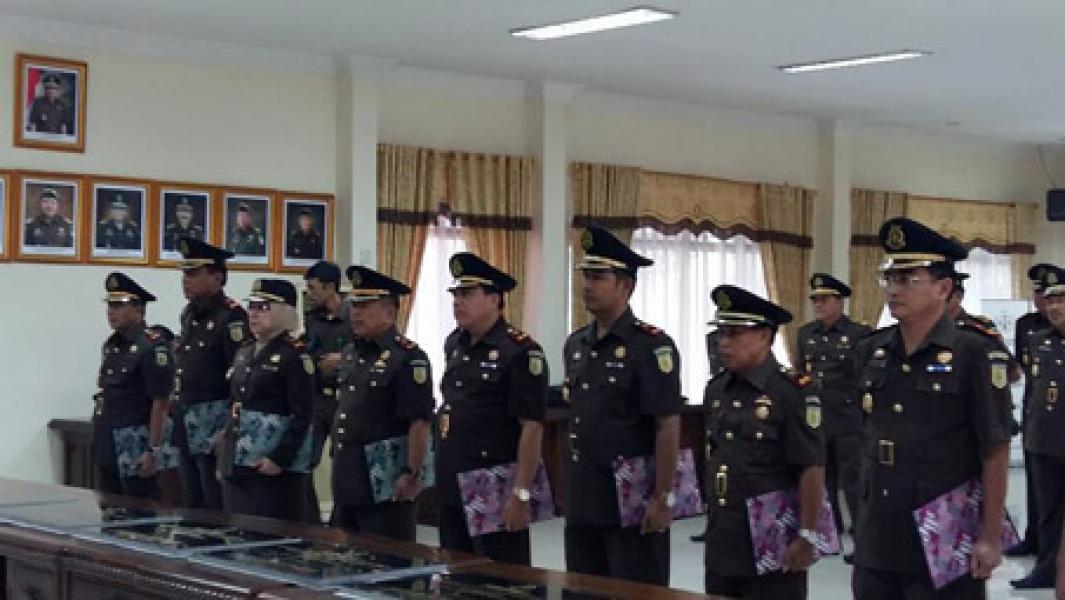 Kajati Riau Tanda Tangani Perubahan 9 Nama Kejari se Riau