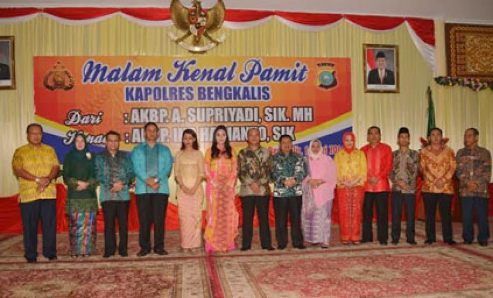 Malam Kenal Pamit Kapolres Bengkalis dari AKBP A Supriyadi kepada AKBP Ino Harianto