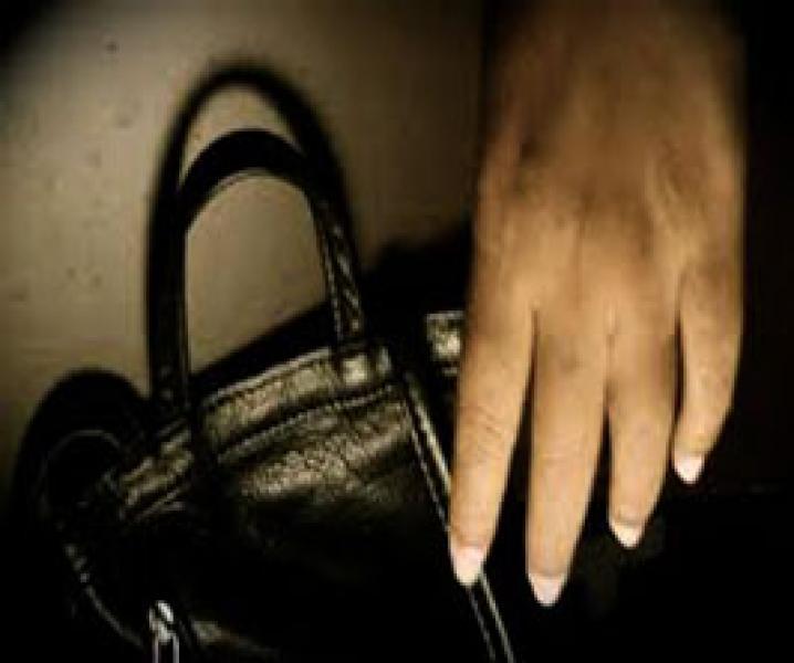 Maling di Pekanbaru Nekat Masuk Ruang Pustaka Saat Jam Belajar