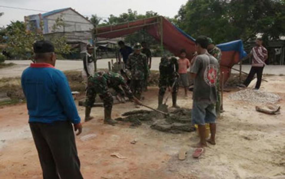 Masyarakat Senang Bersama TNI Dalam Giat TMMD Ke 96 Kodim Dumai