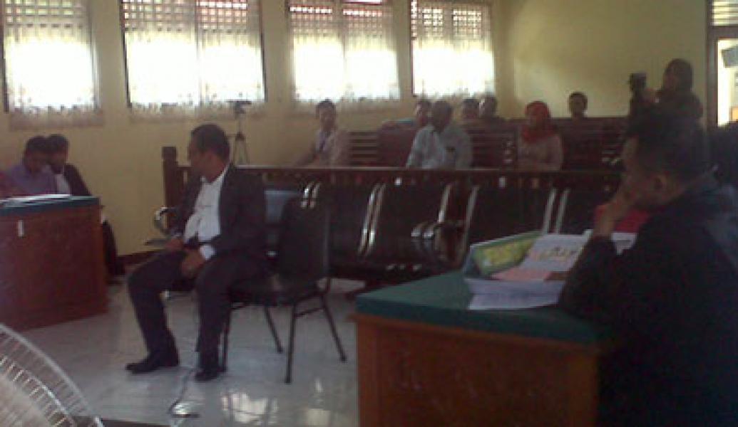 Sidang Karlahut Kembali Digelar di PN Rengat, Terdakwa Hadirkan Ahli Hukum Pidana