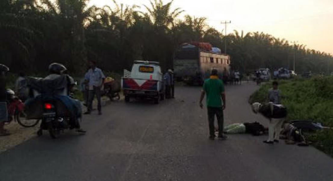 Tabrakan Dengan Bus Yanti Group, Pedagang Mie Sagu Tewas Di Tempat
