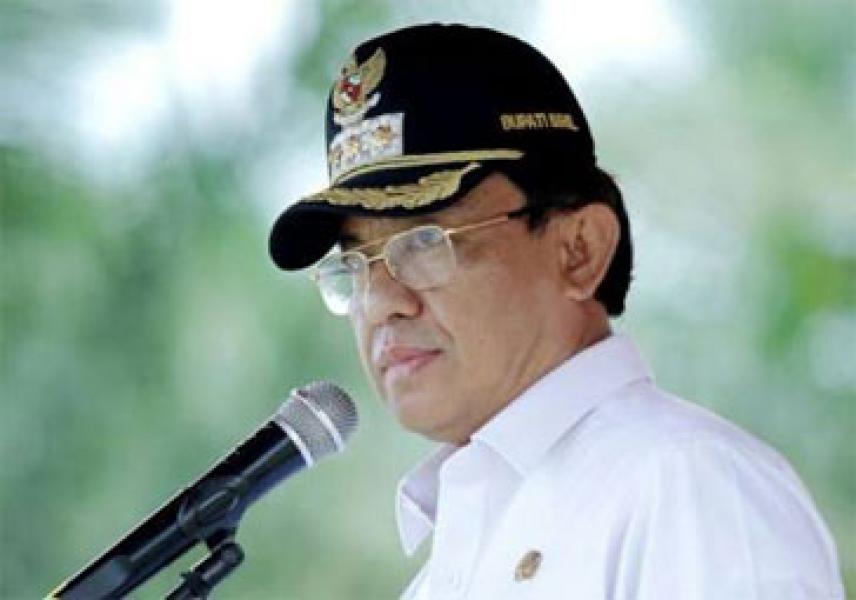 Bupati HM Wardan Minta Akademisi UNRI Lakukan Riset Perkelapaan