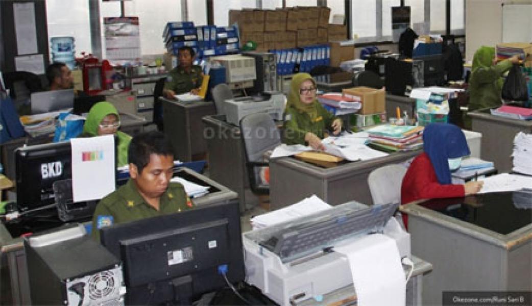 Cara Bijak PNS Memanfaatkan Gaji Ke-13 dan 14