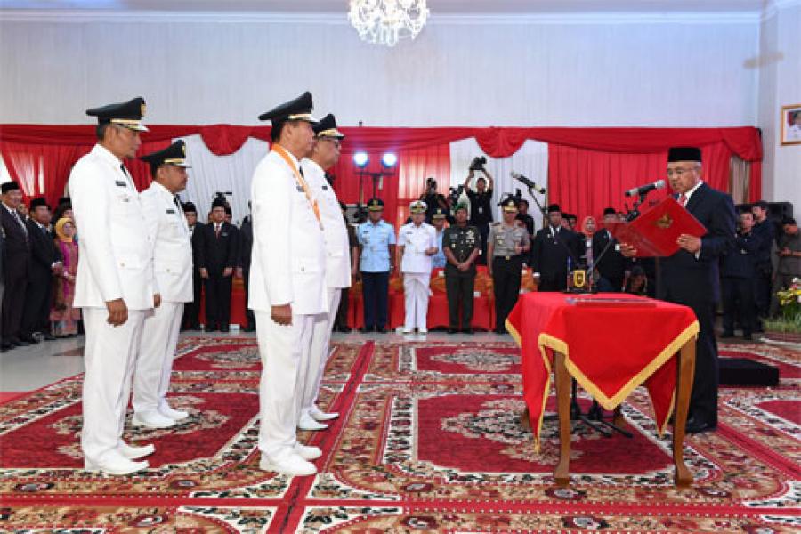 ‎Gubri Lantik Walikota Pekanbaru dan Bupati Kampar, Jalankan Amanah Sebaik-baiknya