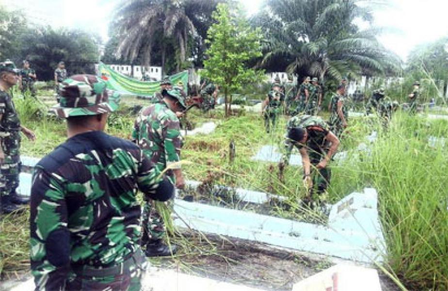 Kodim 0301/Pekanbaru Karya Bhakti Gerakan Nasional Indonesia Bersih