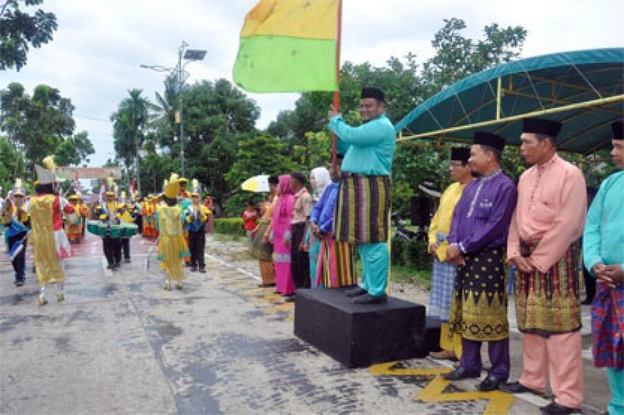 Pawai Taaruf MTQ Rupat Utara Ke 15 Sukses Digelar  
