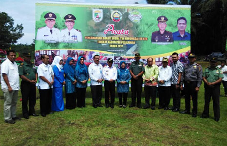 Pencanangan Baksos TNI Manunggal KB Kes Di Wilayah Kodim 0313/Kampar Dimulai