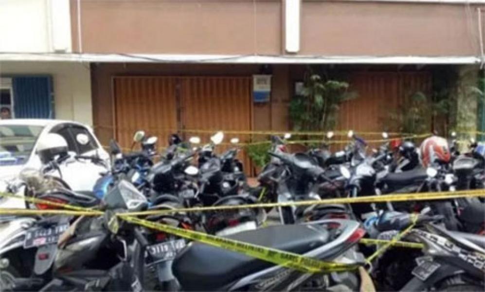 Polisi Bantah Telanjangi Para Terduga Pesta Gay