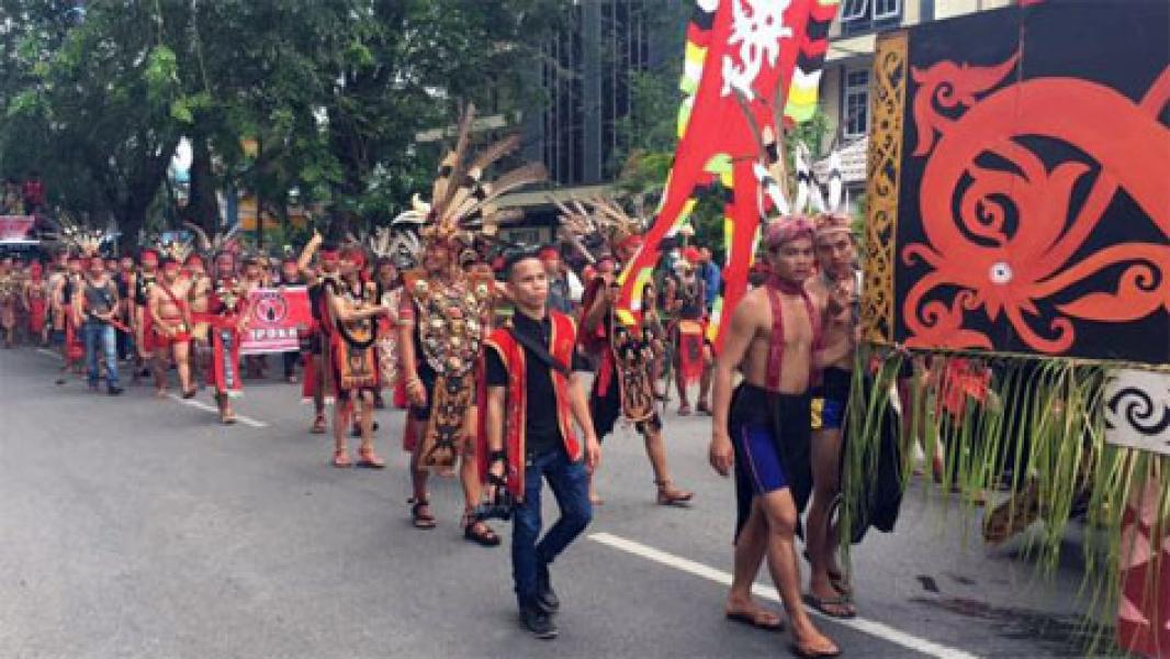 Sempat Bersitegang, Pawai Dayak dan Aksi Bela Ulama di Pontianak Berjalan Kondusif