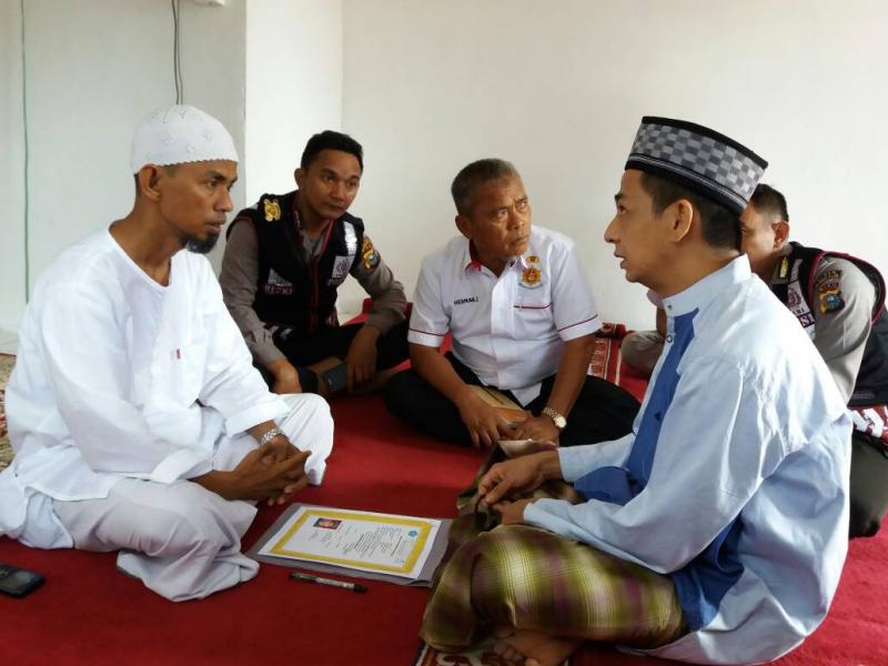 Sering Lihat Teman Satu Sel Sholat dan Mengaji, Tahanan Polres Kepulauan Meranti Menjadi Mualaf