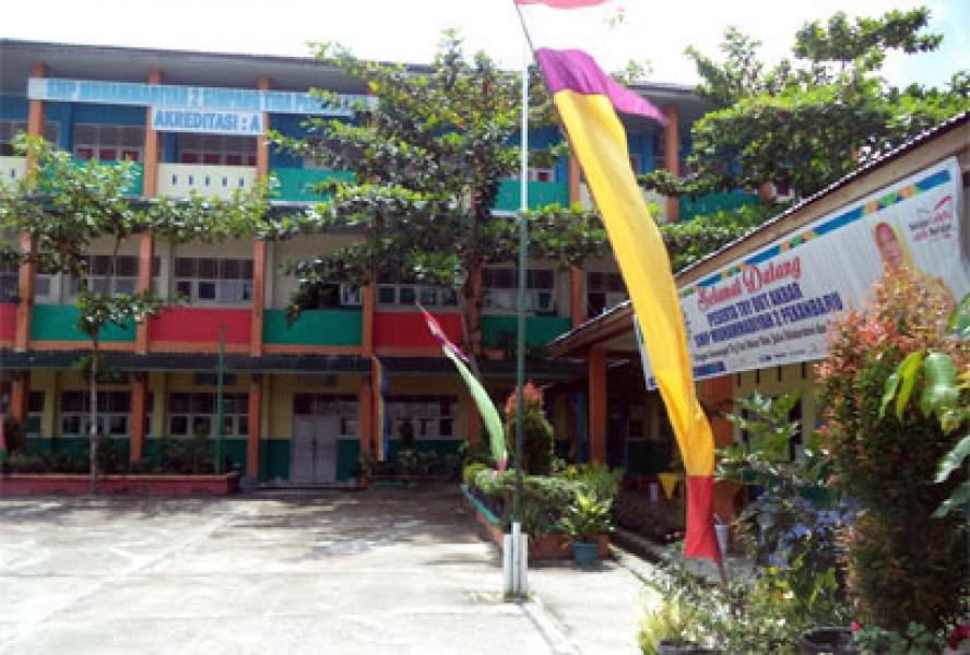 Walimurid SMP Muhamadiyah 2 Keluhkan Pungutan
