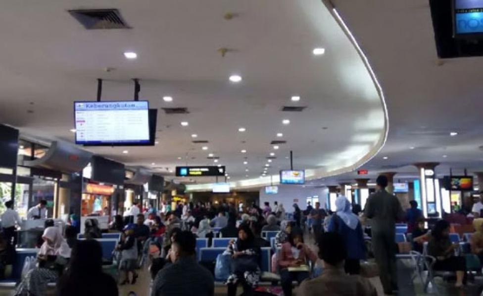 Bercanda Bawa Bom di Bandara, Dua Anggota DPRD Diamankan Polisi