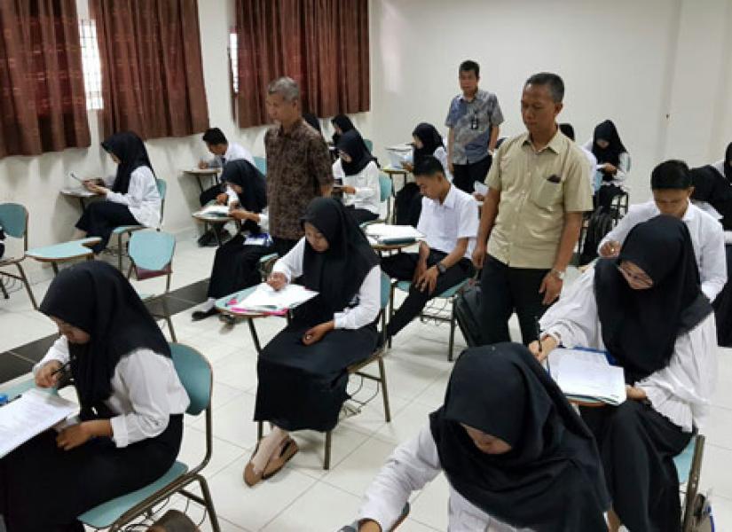 Gelombang I, 2.340 Calon Mahasiswa Baru UIR Jalani Test Tertulis