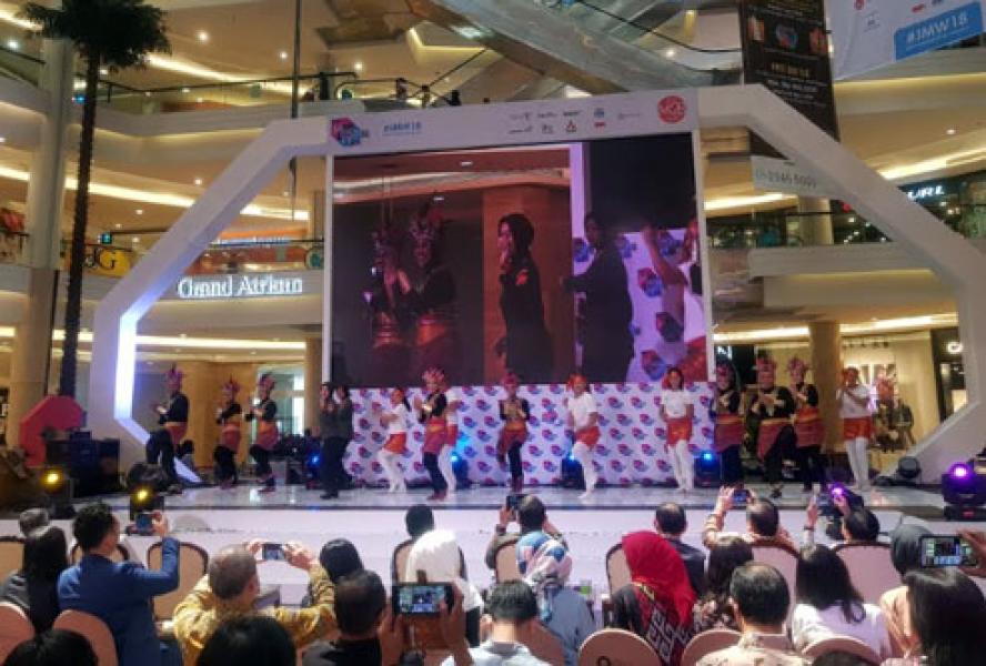 Ibu Nanny Hadi Tjahjanto: Lestarikan Senam Poco-Poco Sebagai Aset Budaya Bangsa