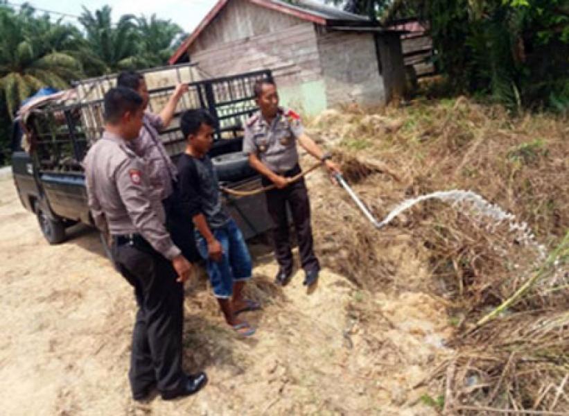 Jelang Ramadan, Polsek Seberida Musnahkan 650 Liter Tuak Hasil Operasi Cipkon