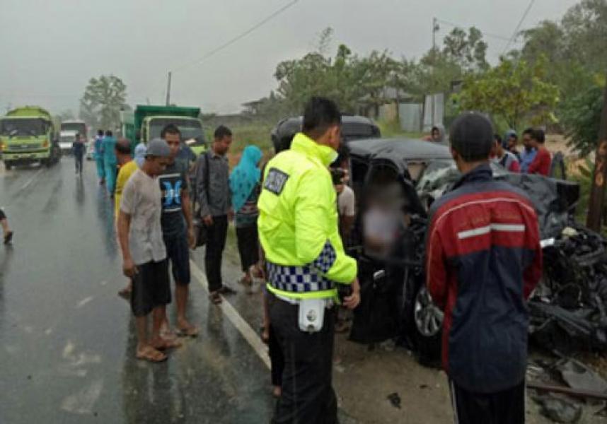 Kecelakaan Maut di Jalan Siak II Pekanbaru, Tiga Meninggal, Dua Kritis