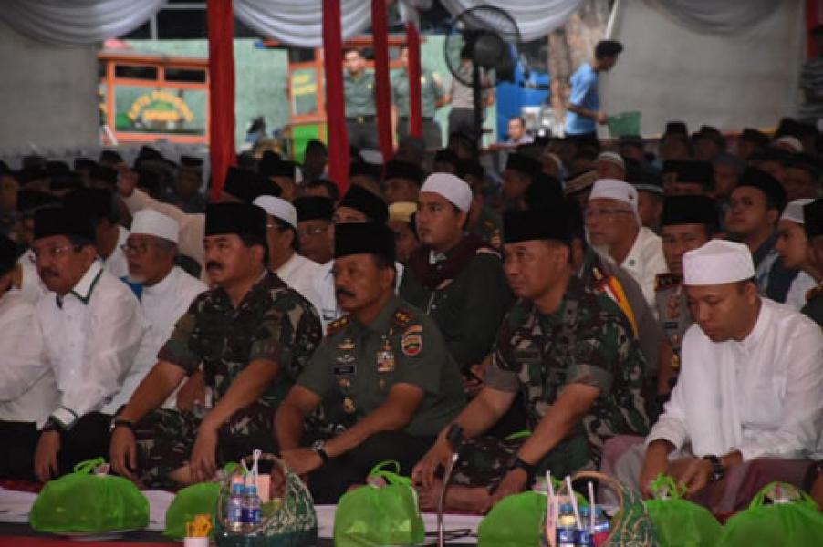 Panglima TNI: Safari Ramadhan, Sarana Komunikasi Komando Panglima Dengan Prajurit