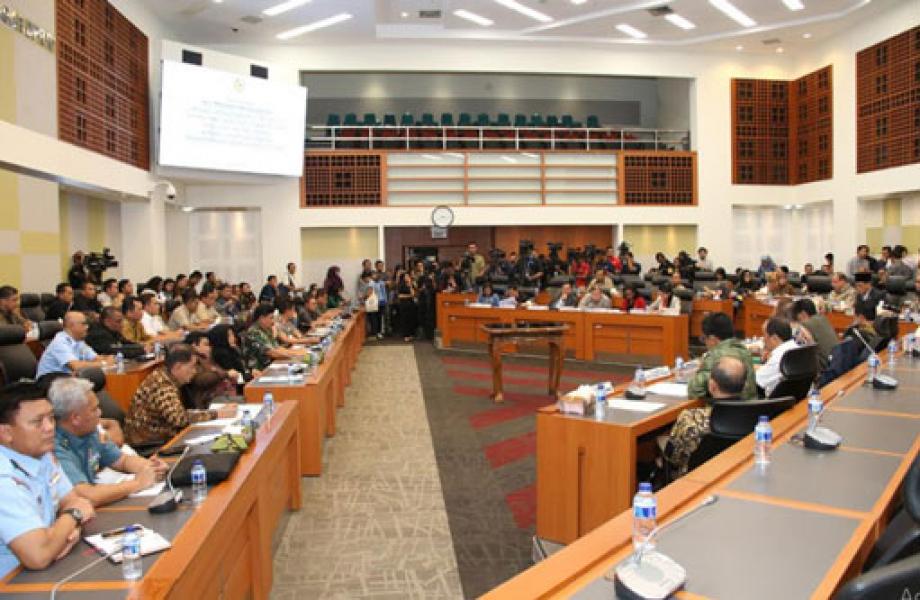 Panglima TNI Hadiri Rapat Kerja RUU Tentang Pemberantasan Terorisme