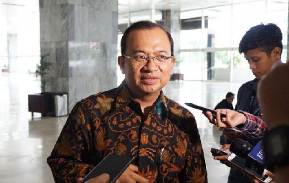 Patutkah Gaji Megawati Rp 112 Juta?