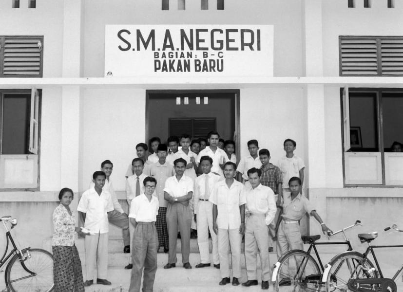 Pendirian SMA 1 Pekanbaru Tahun 1957, Tonggak Sejarah Pendidikan Riau