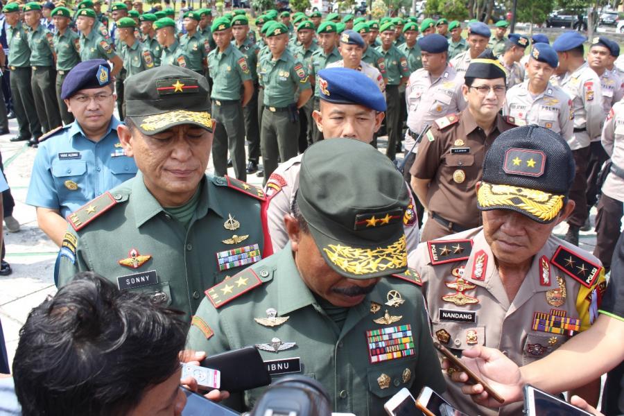 Presiden RI Joko Widodo Berkunjung ke Riau, TNI/POLRI Gelar Apel Gabungan