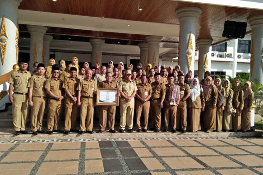 Raih Terbaik 1 se-Riau, Bupati Sukiman Puji Kinerja Bappeda Rohul