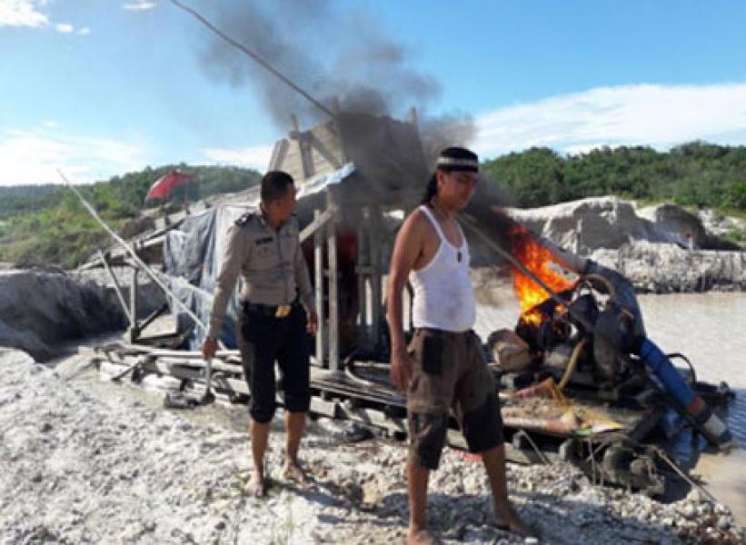 Resahkan Warga, Polsek Kuantan Tengah Razia Penambang PETI di Sungai Piodang