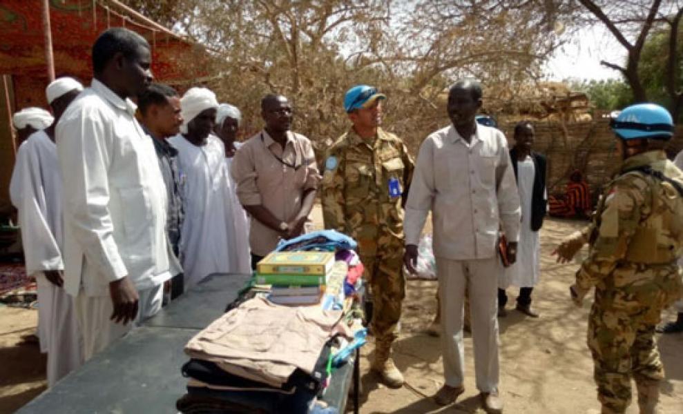Satgas Yon Komposit TNI Konga XXXV-D/UNAMID Berikan Bantuan di Desa Al Wadi Sudan