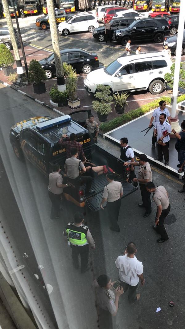 Tiga Personil Polisi Luka dan Satu Tewas Akibat Serangan Teroris di Mapolda Riau