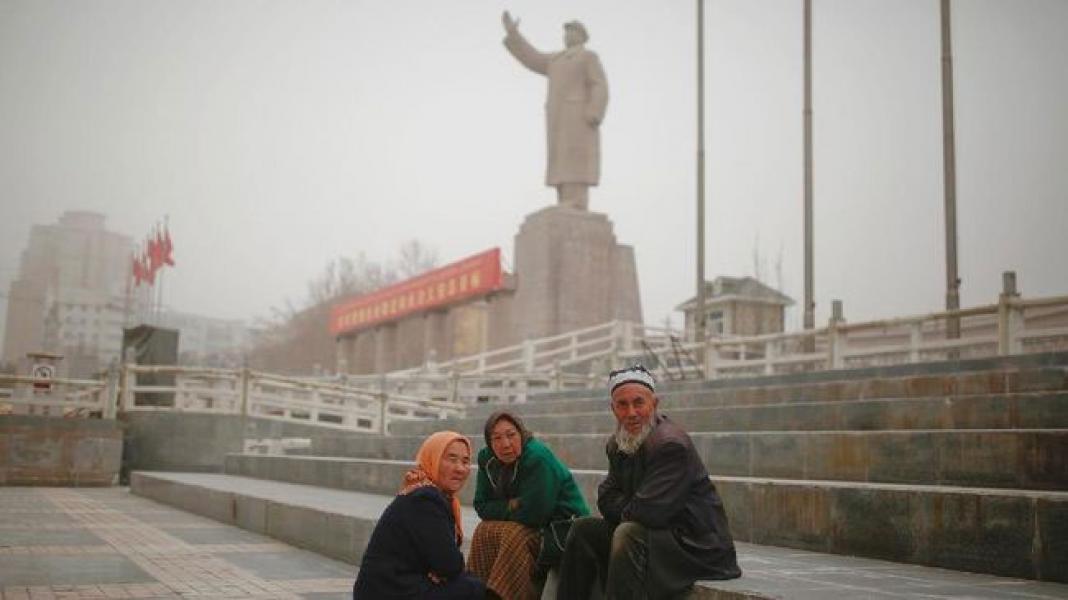 AS Tuding China Taruh Warga Muslim dalam �Kamp Konsentrasi�
