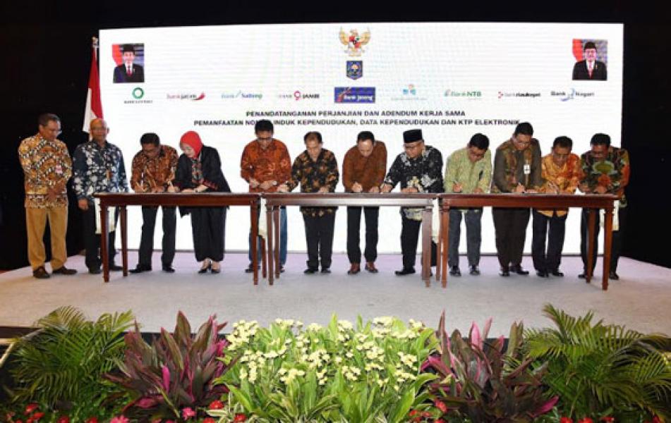 Bank Riau Kepri Teken MoU Pemanfaatan Data Kependudukan