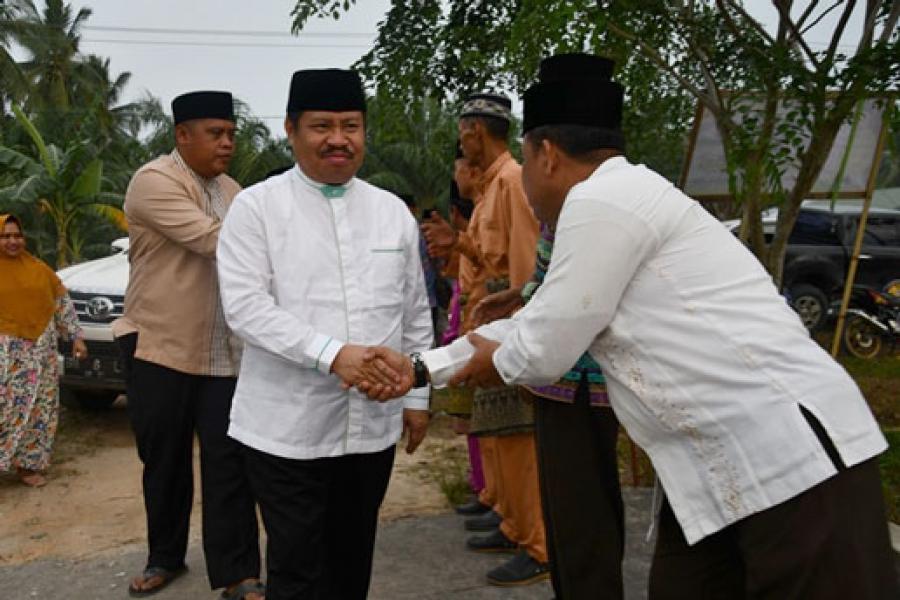 Bupati Amril Mukminin Buka Puasa Bersama Masyarakat Kecamatan Rupat