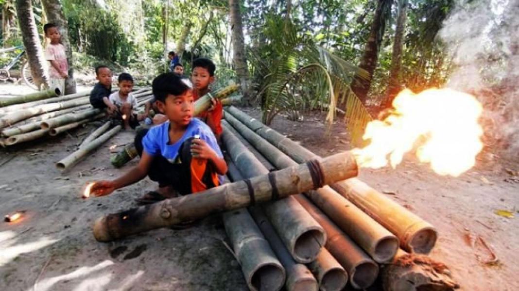 Lestarikan Tradisi, Desa Batu Hampar Akan Gelar Festival Meriam Bambu