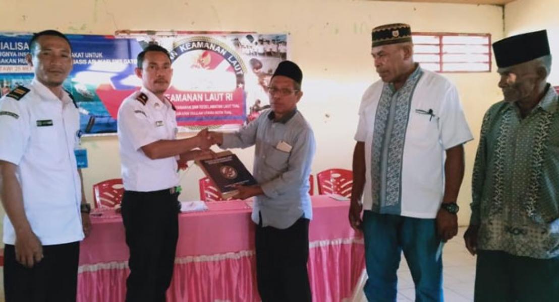 Manfaatkan SMS Gateway, SPKKL Tual Bakamla Dorong Peran Masyarakat Labetawi Jaga Laut