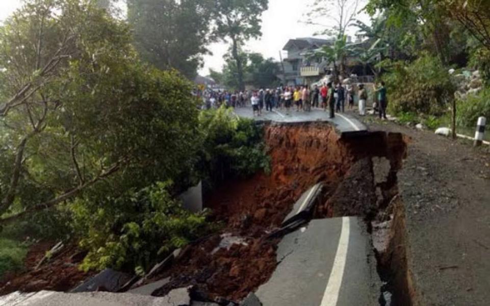 PUPR Riau Siapkan Tiga UPT Guna Atasi Bencana Longsor Selama Mudik Lebaran