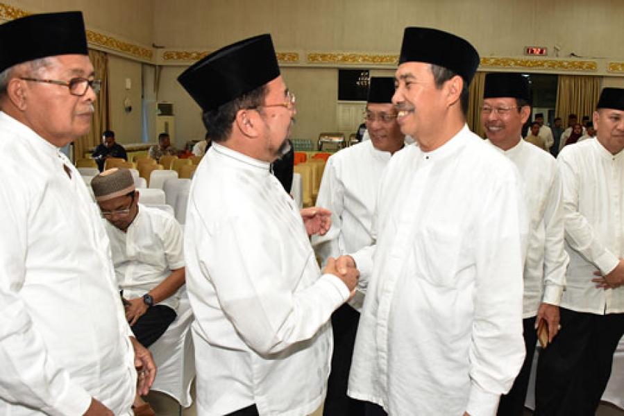 Termasuk Bengkalis, Gubri Akan Prioritaskan Pembangunan Pulau Terluar