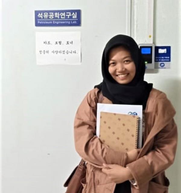 URP Beri Peluang Mahasiswi UIR di Korsel